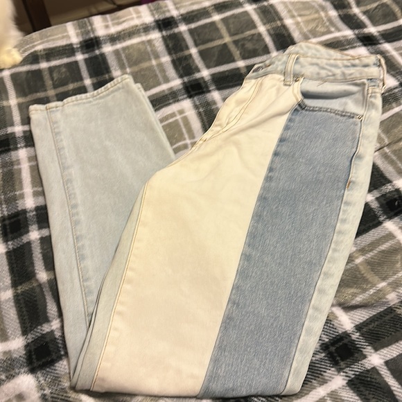 Pacsun Mom Jean - Picture 2 of 3